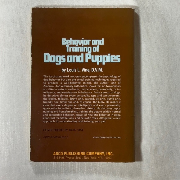 Bundle of 4 Dog Books - Picture 9 of 14